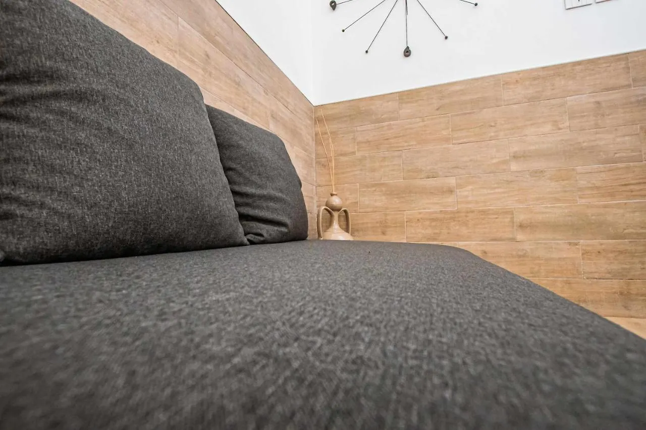 Sonnino Sealoft Apartment Bari 0*,  Italia